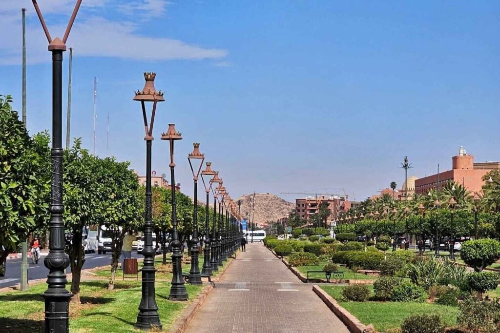 Elegant Boulevard in Hivernage – Best Area to Stay in Marrakech Wide boulevard with royal-style lampposts in Hivernage, one of the best areas to stay in Marrakech